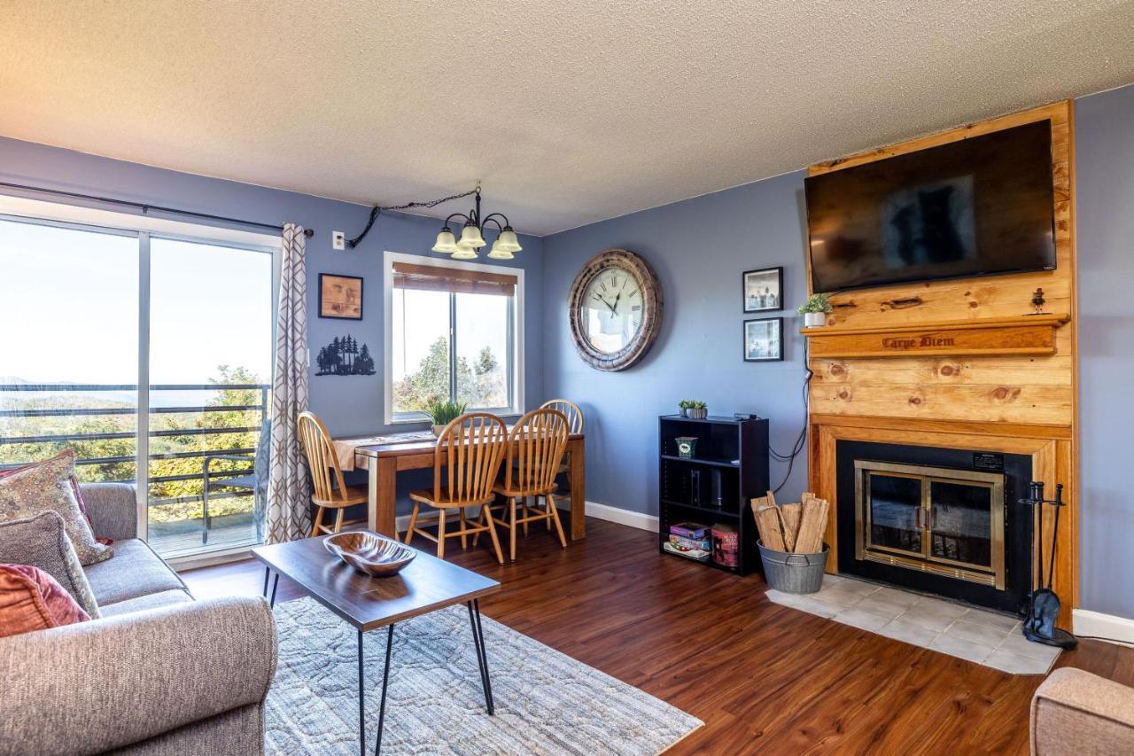 Wow Views!!-Mountain Escape-Outdoor Pool-Close To Downtown-Wifi-Cable-Private Balcony Gatlinburg Esterno foto